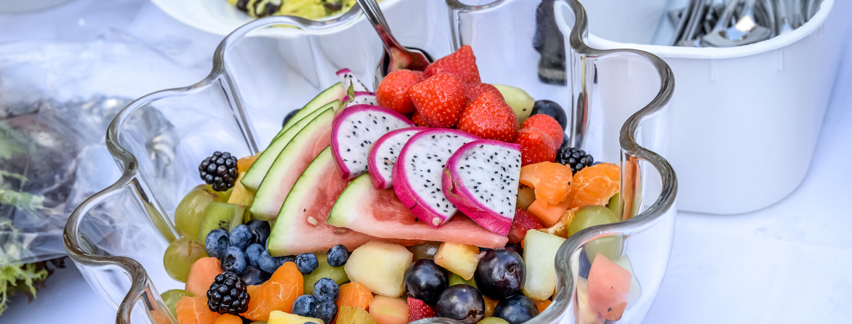 Feestarrangement buffet en dessert in Winterswijk.