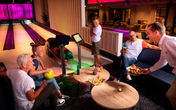 Samen een potje bowlen bij Reuselink in Winterswijk.